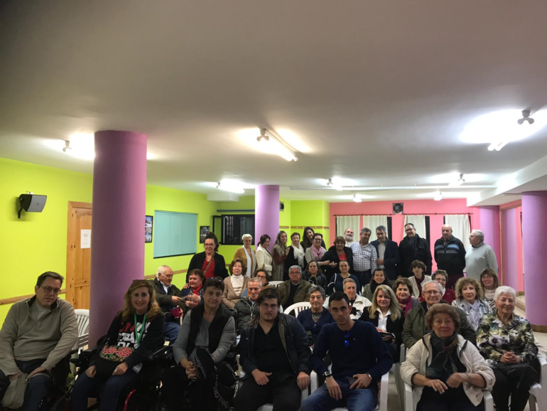 El alcalde ha anunciado que propondrá a Paco Portillo, presidente y cabeza visible del colectivo, como Benalmadense del Año
