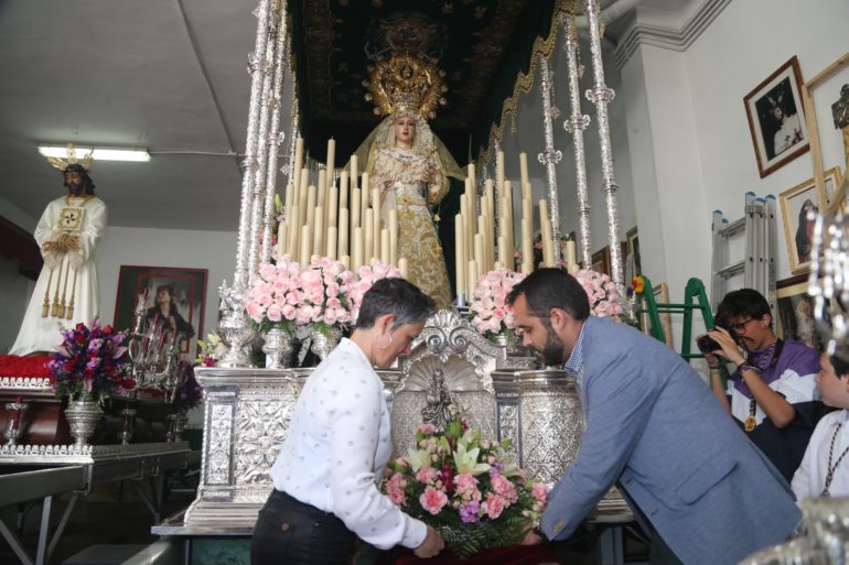 El tradicional rezo del Ángelus en Martes Santo marca el comienzo