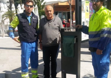 “Las papeleras se colocarán en las zonas en las que se han detectado mayores problemas de suciedad por excrementos de perros”, ha explicado el concejal de Servicios Operativos, Salvador Rodríguez