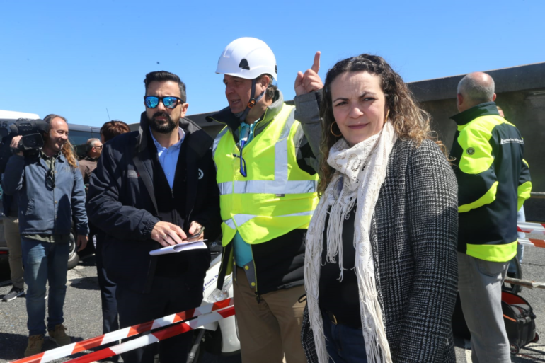 “Desde el inicio hemos puesto todos los medios para garantizar la seguridad de los usuarios del puerto, y la protección necesaria para el control del artefacto acuático hundido”