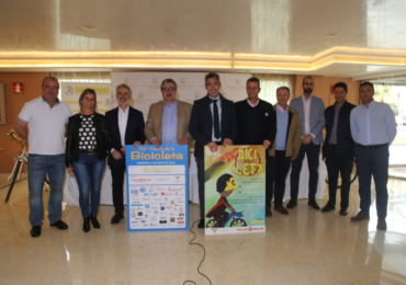 El alcalde ha agradecido el apoyo de los cerca de 100 patrocinadores que hacen posible la celebración de esta carrera