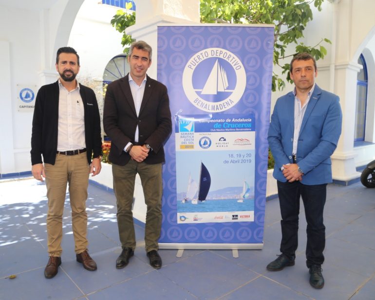“Este evento contribuye a consolidar al Puerto Deportivo como referencia náutica y de ocio en la Costa del Sol”, ha destacado el alcalde de Benalmádena, Víctor Navas