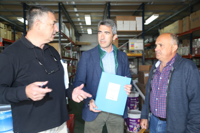 Con el fin de mejorar la limpieza viaria municipal