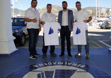 El gerente del Puerto, Manuel J. Jiménez, ha subrayado “la implicación de la empresa municipal con el fomento del deporte local”