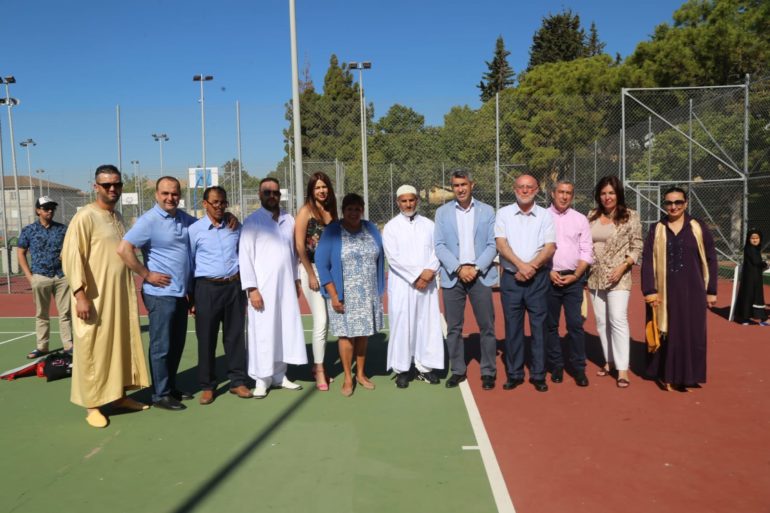 “Somos un gobierno municipal comprometido con todas las tradiciones y costumbres religiosas que integran un municipio diverso y cosmopolita como Benalmádena” –Víctor Navas