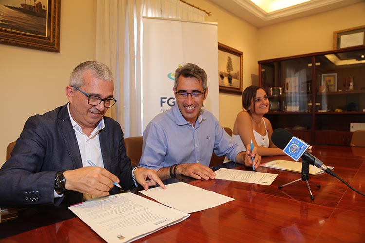 “Con este proyecto se extienden los tentáculos de la Universidad y se
orienta a los jóvenes de la ciudad" Alcalde de Benalmádena, Víctor
Navas