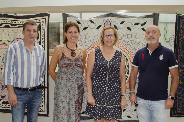 Procedentes de la Amazonía peruana, la proyección contará con la presencia del productor y director del documental y presidente del Coshicox Perú, Ronald Suárez, y del líder espiritual del pueblo Shipibo y licenciado en Medicina tradicional Guillermo Arévalo.