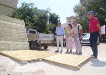 “Se trata del mayor pedido en material y equipamiento para playas que el Ayuntamiento ha hecho nunca”, ha anunciado la concejala de Playas, Encarnación Cortés