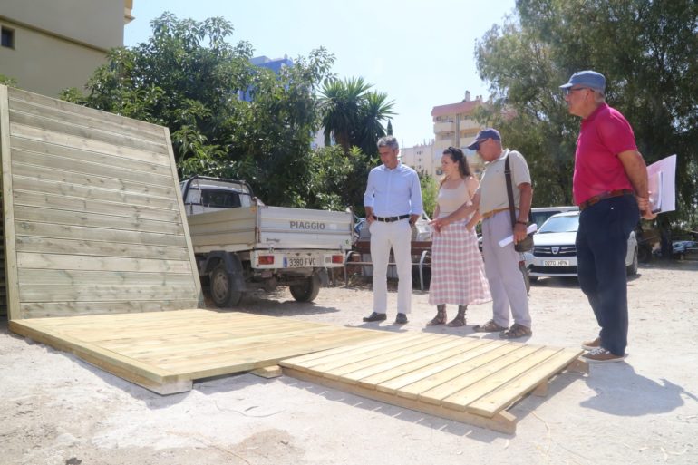 “Se trata del mayor pedido en material y equipamiento para playas que el Ayuntamiento ha hecho nunca”, ha anunciado la concejala de Playas, Encarnación Cortés
