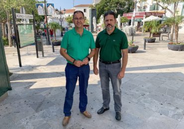 “Las tres derechas ahora retiran las ayudas, atacando directamente a los pequeños comerciantes”, ha explicado Marín