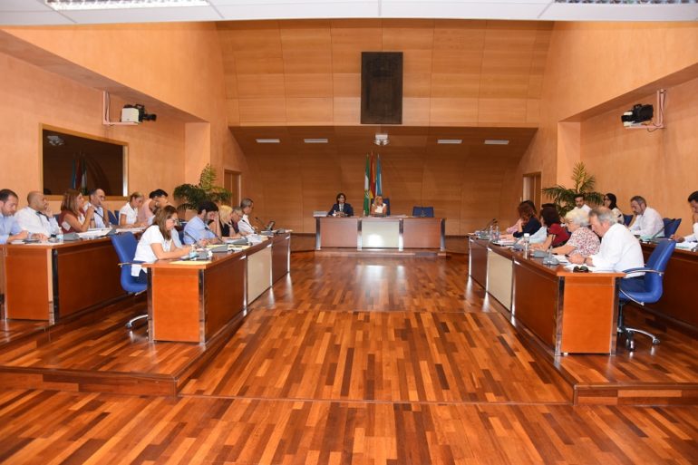 Pleno Corporativo a clubes y deportistas fuengiroleños