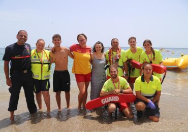 “En el simulacro han intervenido socorristas de la playa, embarcación de rescate y ambulancia del servicio de Salvamento y Socorrismo en Playas”, ha detallado el jefe de Bomberos, David Bañasco.