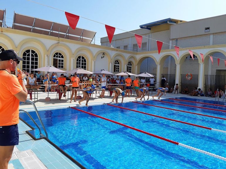 Habrá dos competiciones paralelas: una de nivel federado y otra de carácter cursillista de natación