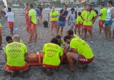 La jornada se organizó en torno a tres pruebas: carrete de rescate, tablero espinal y relevo