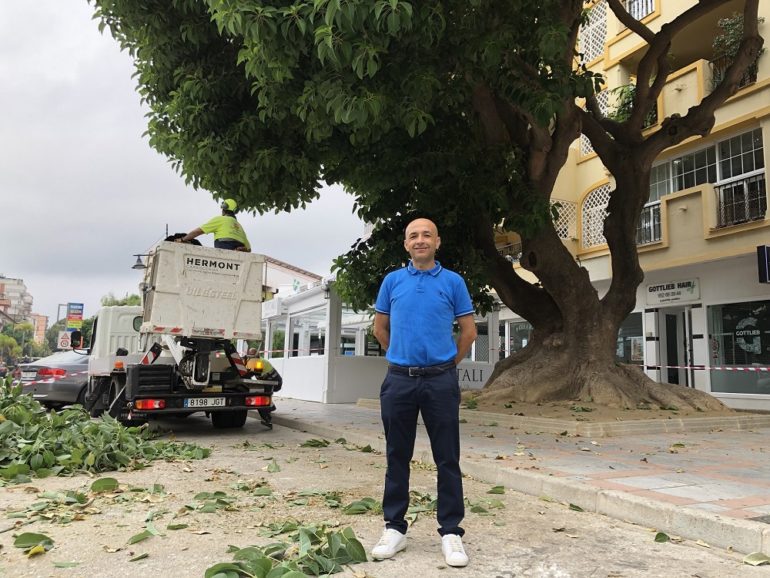 Carrasco dispositivo especial de poda Feria del Rosario