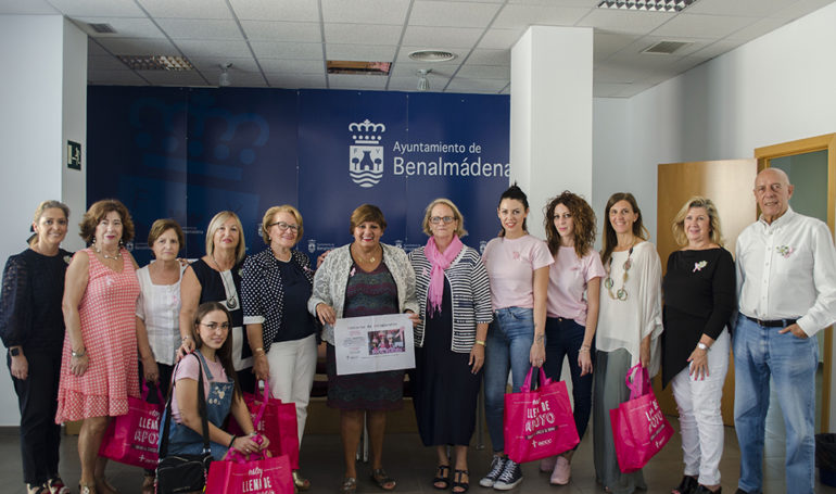 ‘Guez’, ‘Floristeria Inma’ y ‘Miss Clumsy’ también han resultado distinguidos en un concurso organizado con motivo de la celebración del Día Mundial del Cáncer de Mama el próximo 19 de octubre