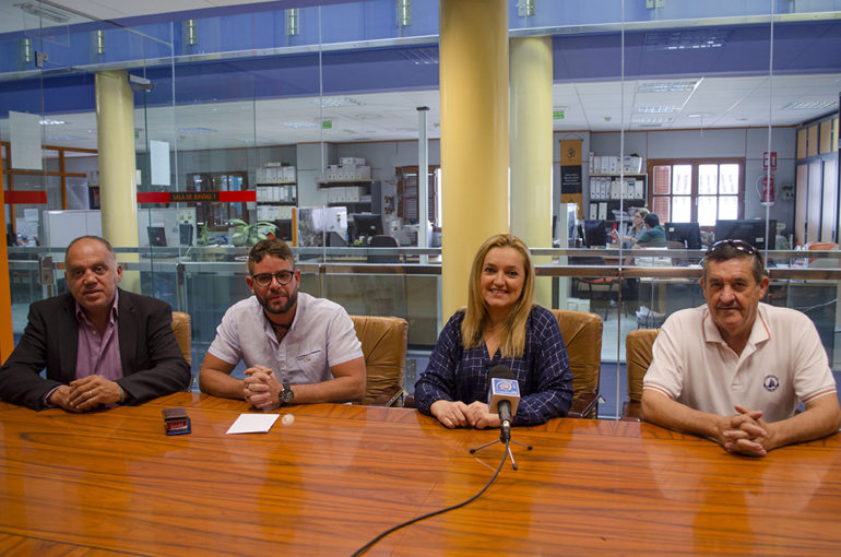 “Nuestra intención es seguir colaborando con dos hermandades o asociaciones del municipio año tras año, y parte de los beneficios de la barra de la Romería los destinaremos siempre a esta causa”, ha añadido Manuel Jiménez