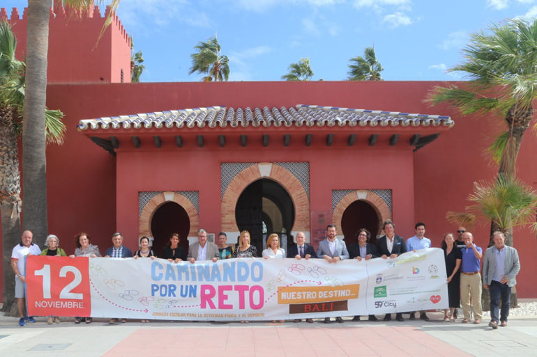 “Ya hay más de 100 municipios que se han sumado a la actividad, además de once universidades, y 31 entidades, con los que compartiremos el objetivo de sumar pasos el 12 de noviembre para recorrer los 384.400 kilómetros que nos separan de la Luna”, ha manifestado el concejal de Deportes, Joaquín Villazón