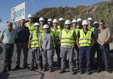 “Los alumnos-trabajadores siguen desarrollando las importantes labores que realizan para el municipio", ha detallado Villazón, que ha agradecido a alumnos, profesores y técnicos de Servicios Operativos su aportación