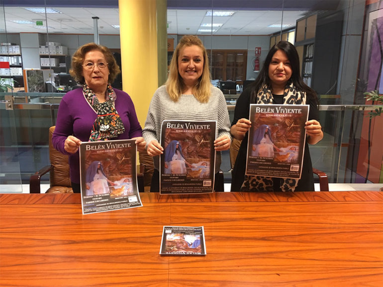 El Belén Viviente cuenta con un plantel de 50 actores de todas las edades, y cuenta con la colaboración del Coro Virgen de la Cruz y Coro Parque Santo Domingo