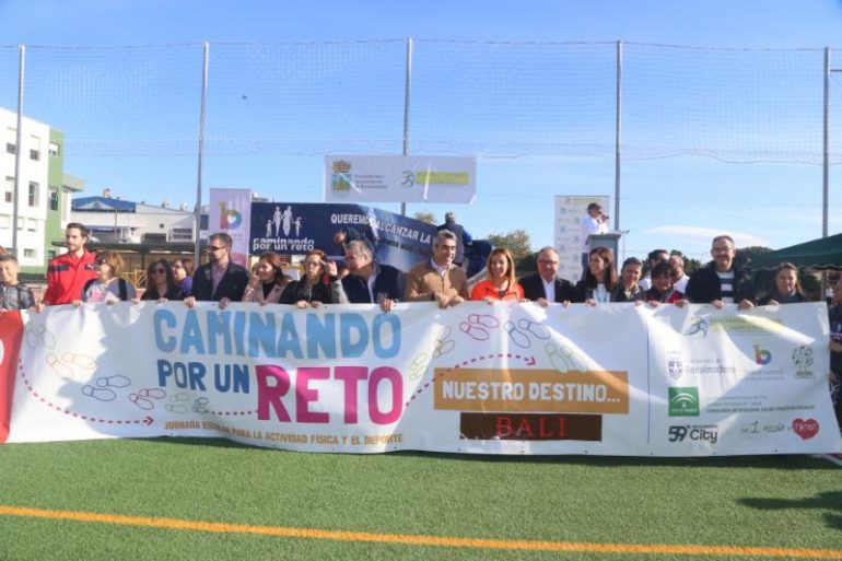 “Además de ser un rato divertido, te das cuenta de que incluso los más pequeños están ya implicados y comprometidos en asuntos tan importantes como el medioambiente”, ha subrayado el alcalde