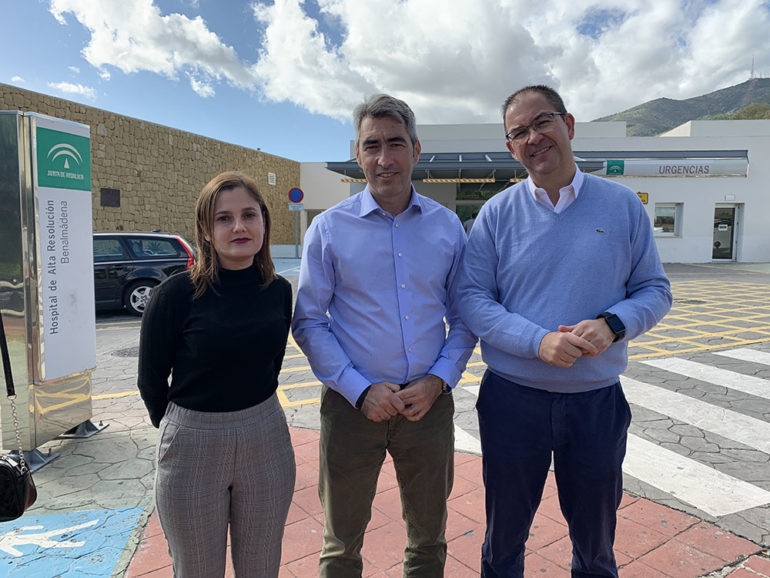 “Estas carencias obligan a los benalmadenses a tener que trasladarse hasta Málaga, teniendo aquí un centro hospitalario que podría dar todos estos servicios al 100%”, ha explicado el secretario de Administración del PSOE local, Javier Marín