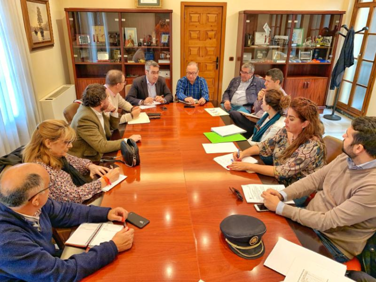 “Hemos aumentado en un 16,84% la recogida de envases, en 10,02% la de papel y en 23,26% la de vidrio”, ha detallado el concejal de RSU, Juan Carrillo