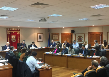 El pleno de la Corporación aprueba inicialmente el presupuesto general consolidado para 2020, que contempla una previsión cuatrienal de inversiones superior a 52 millones de euros