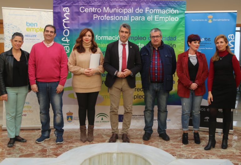 El alcalde y el concejal de Empleo mantuvieron el encuentro con los alumnos