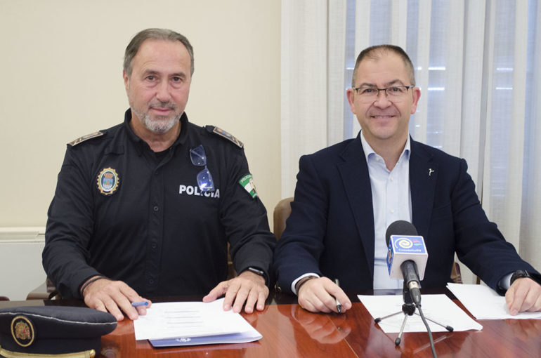 “El número de llamadas atendidas en 2019 ha significado un aumento de un 17% con respecto al año 2018”, ha informado el jefe de la Policía Local