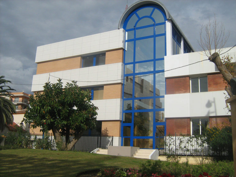 También se suspende temporalmente el cobro de la zona azul