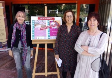 La biblioteca pública Arroyo de la Miel hace actividades con motivo del día