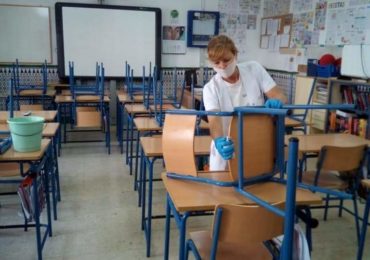 Las trabajadoras de limpieza se distribuirán por las diversas zonas del municipio