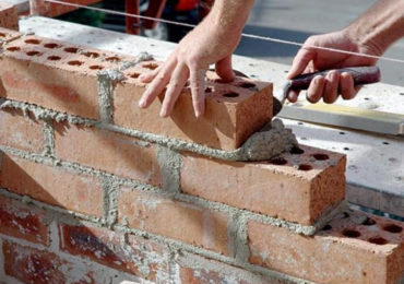 Eliminándose de obras con un presupuesto inferior a 20.000 euros