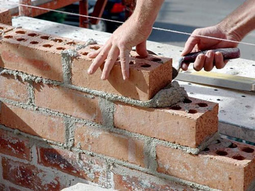 Eliminándose de obras con un presupuesto inferior a 20.000 euros