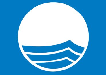 Las playas de Fuente de la Salud y Torrebermeja-Santa, y el Puerto Deportivo de Benalmádena logran revalidar este 2020 su distinción