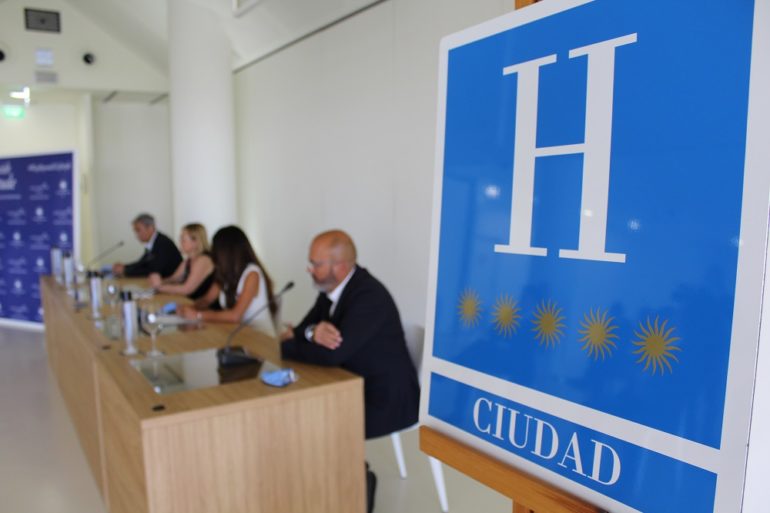 Siendo este el Higuerón Curio Collection by Hilton