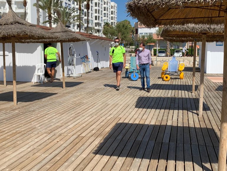 Servicio para que los usuarios de playas adaptadas reserven su hamaca