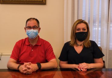 Festejos anima a que engalanen sus viviendas y negocios “para mantener viva la tradición de las fiestas de San Juan”