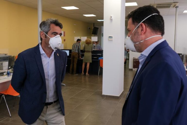 El edificio de Bienestar Social se ha adaptado para acoger esta OAC, con 10 puestos de atención al público