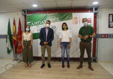 -Resumiéndola como “un hito de la democracia y un instrumento esencial para reducir la pobreza”