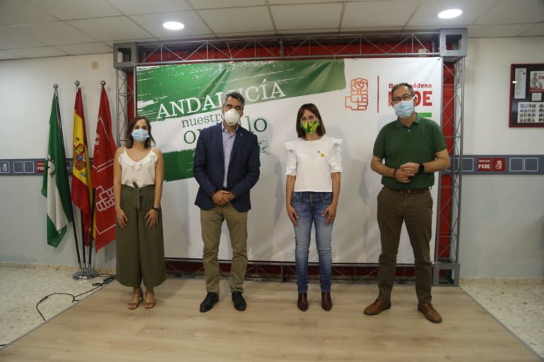 -Resumiéndola como “un hito de la democracia y un instrumento esencial para reducir la pobreza”