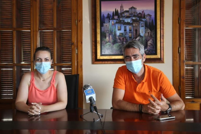 “Esta certificación refuerza a Benalmádena como destino turístico seguro frente a la covid-19”, destaca Víctor Navas