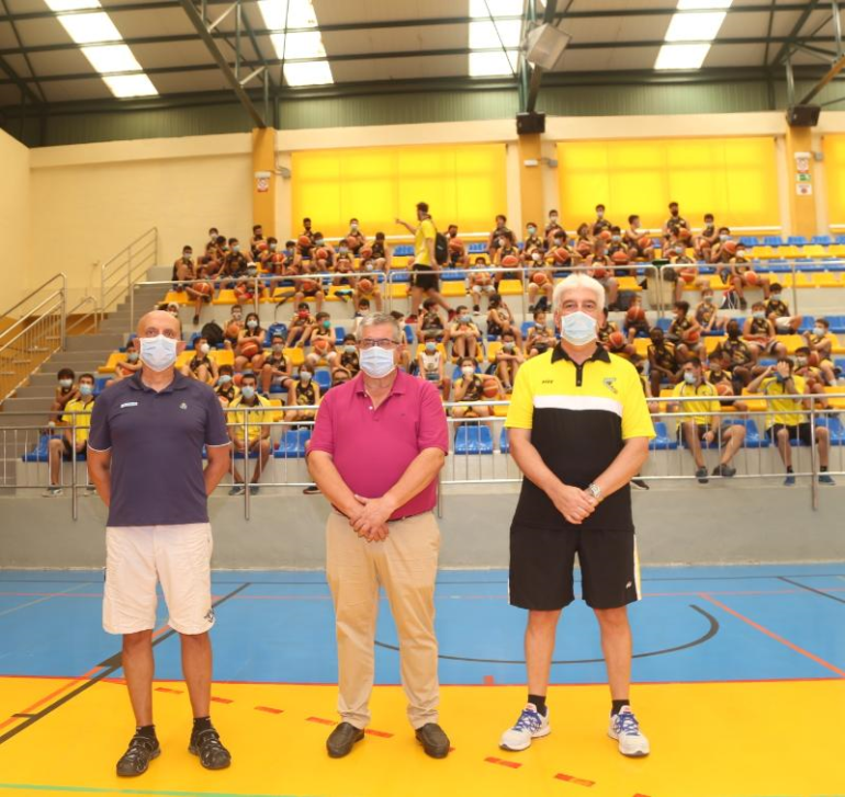 Ambos campamentos mantienen un riguroso protocolo higiénico-sanitario como protección ante la covid-19