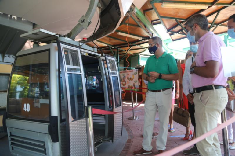 Destacando “El coraje y esfuerzo de los empresarios para lograr que Benalmádena permanezca abierta al turismo”