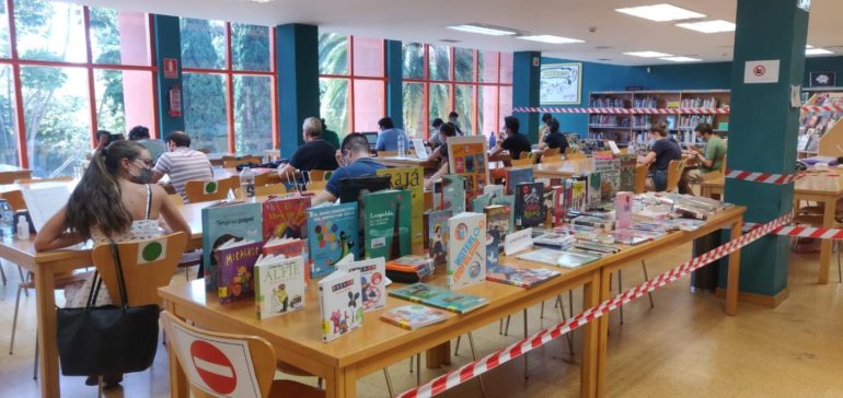 La ampliación de horario ha contribuido a que los datos de préstamo aumenten considerablemente