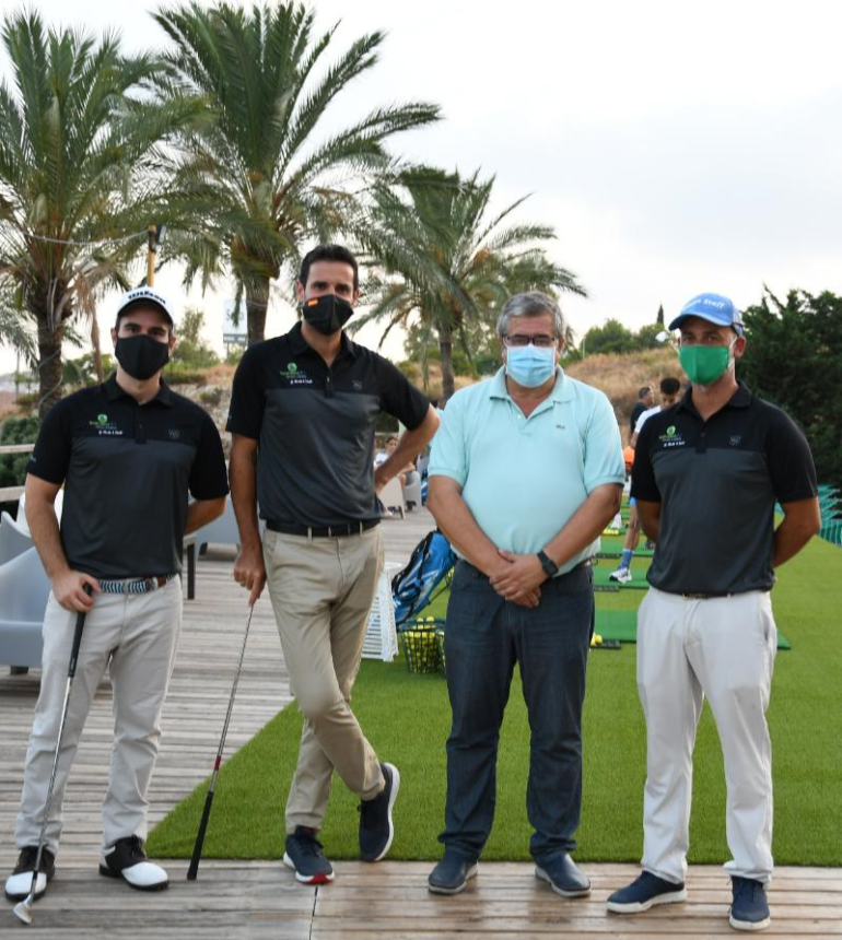 El campo municipal de golf de Benalmádena afronta con ilusión una nueva etapa en su academia de golf