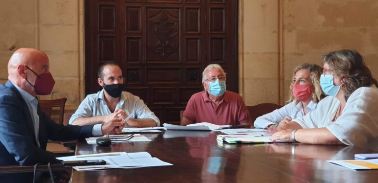 Ambas ciudades trabajan en un calendario de acciones con la colaboración de la Red de Municipios Orgullosos de Andalucía