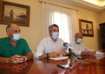 El equipo de gobierno dedica 400.000 euros para los hoteles que han abierto este verano y han mantenido sus puestos de trabajo