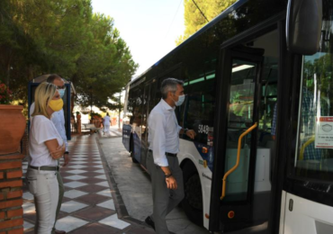 El alcalde Víctor Navas y el concejal Javier Marín se suman a la celebración